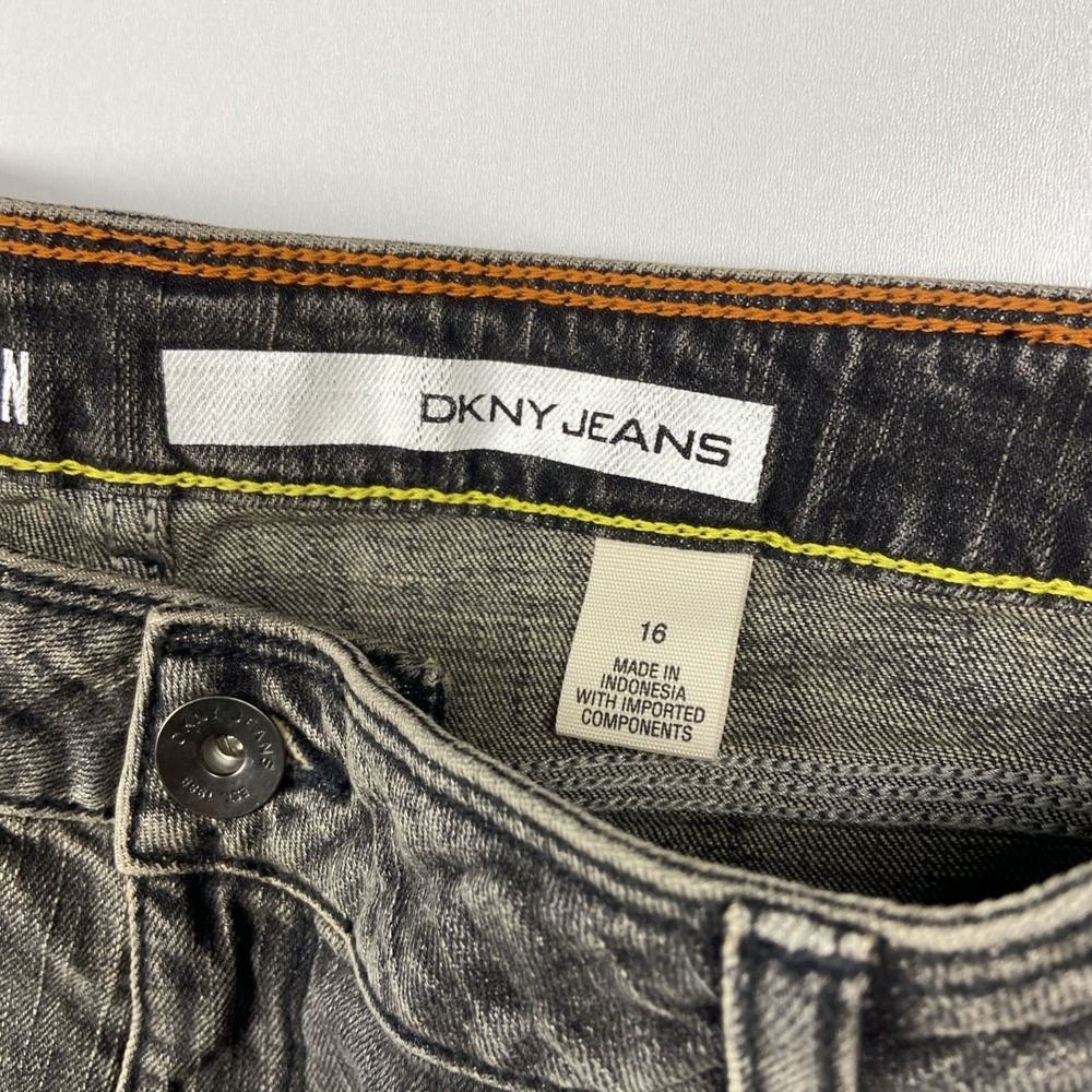 DKNY Spring Street Jean Size 16 Gray Black Mid Rise Slim Fit Extreme Flare NWT - Picture 7 of 9